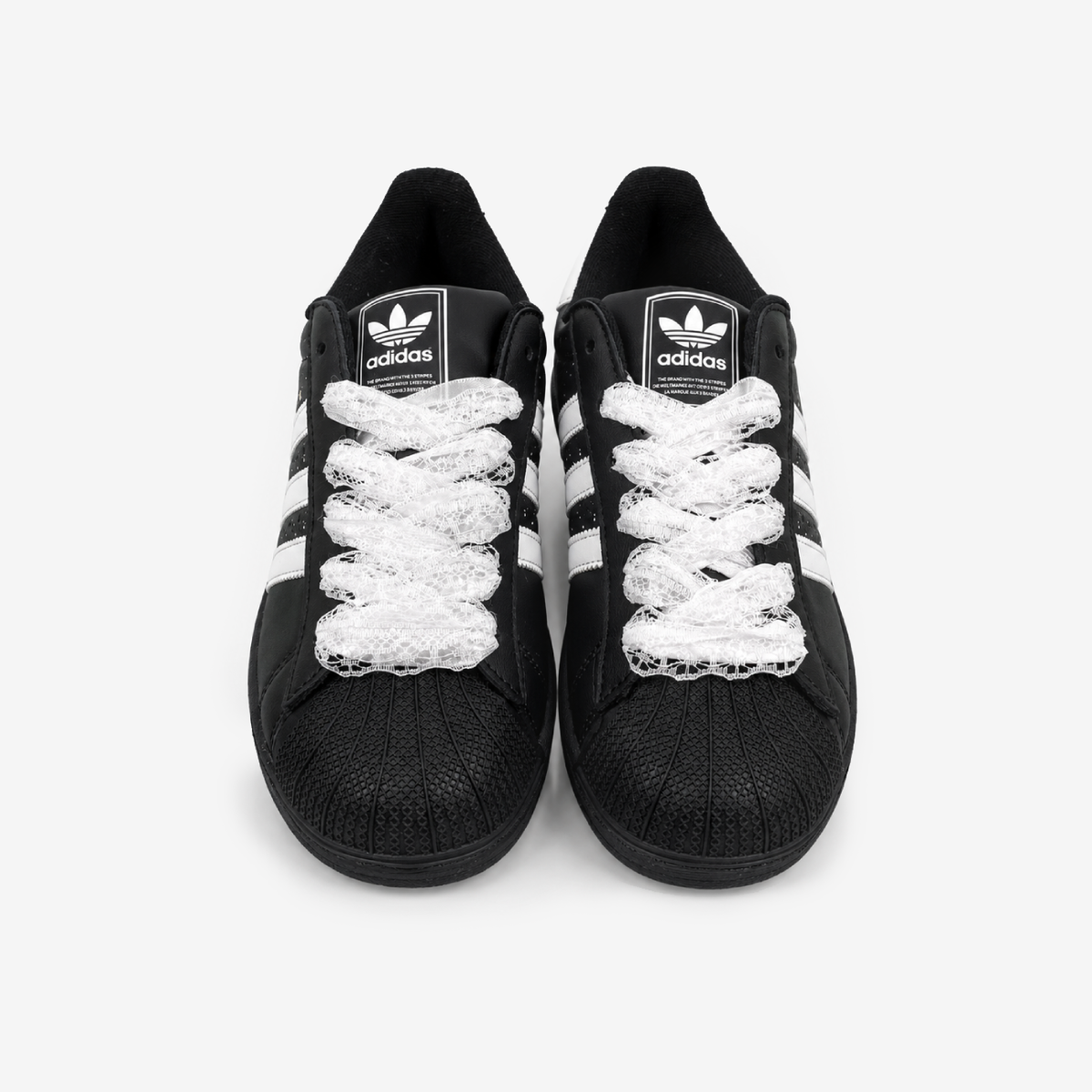Adidas Superstar Snow Outfit Ideas